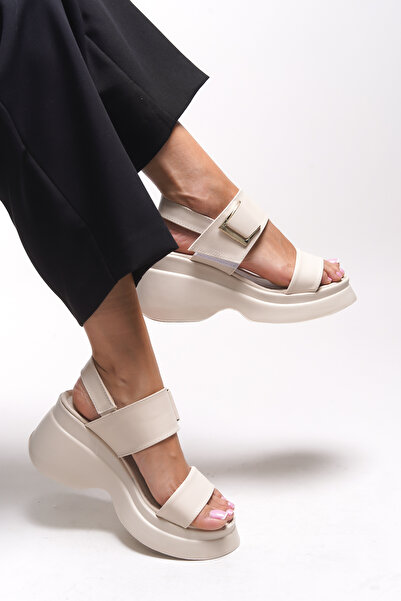 Riccon Gablynthi Women's Sandals 0012907 Beige