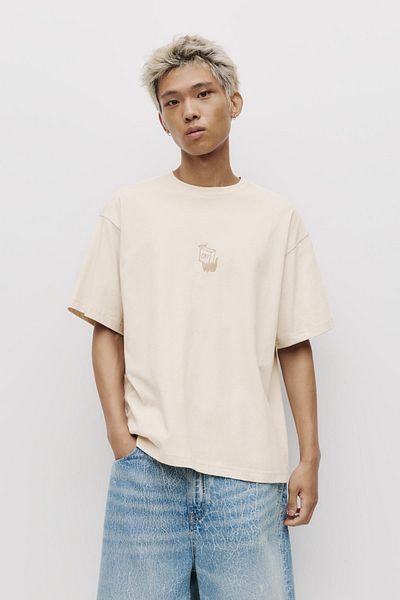 Pull & Bear تي شيرت مطرز بنص