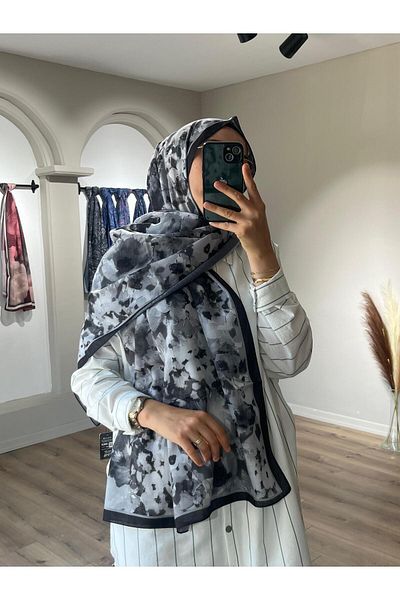 Merwiss Flower Pattern Soft Black Shawl