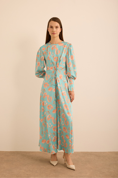 Aker Çiçek Desenli Beli Bağlama Detaylı Elbise