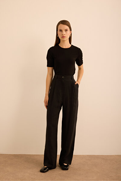 Aker Linen trousers