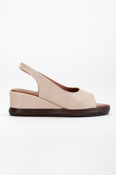 Dilimler Ayakkabı Women's Wedge Heeled Shoes Beige Side Closed Toe Open