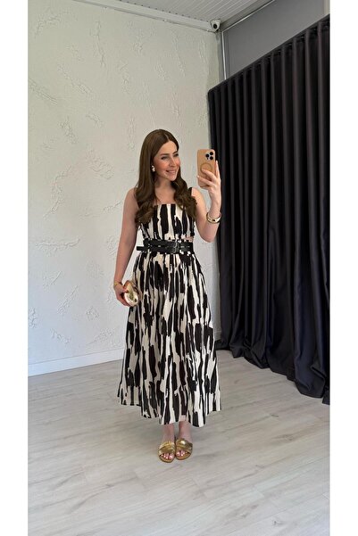 elif teke Costum cu fustă dublă cu centură neagră