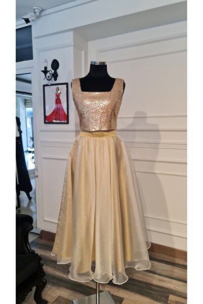 makbuleofficial Gold Payetli Crop Ve Organze Etekli Alt Üst Takım