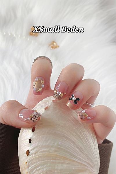 Easy Beauty XSMALL Beden Ombre Elmas Taşlı 10 Adet Takma Tırnak Seti T087