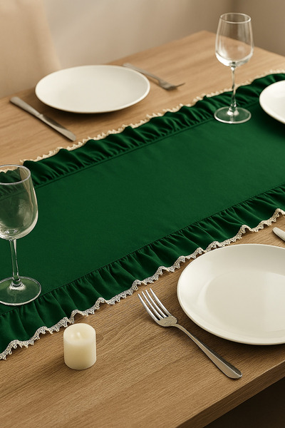 Selenica Dantelli Fırfırlı Koyu Yeşil Runner Lüks Masa Örtüsü 30x120 cm
