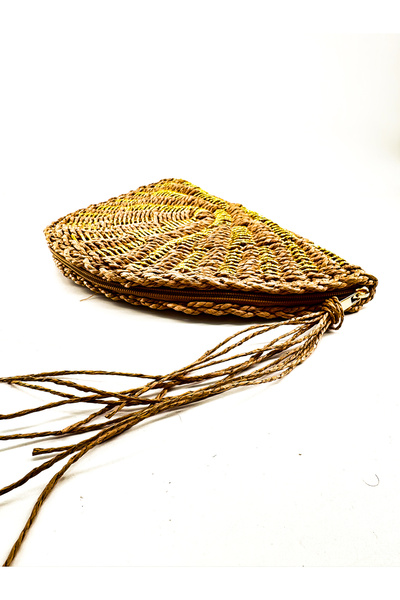 ZuTrenD Women's Straw Light Brown Midi Size Daily Portfolio Gold Detail Trending Hand Bag