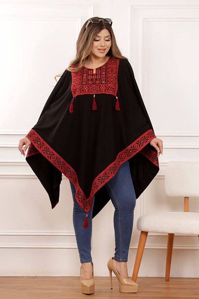 Lyaly aljlabyh "Earth Colors" poncho, elegant design with geometric embroidery and unique motifs, for a modern and comfortable look.