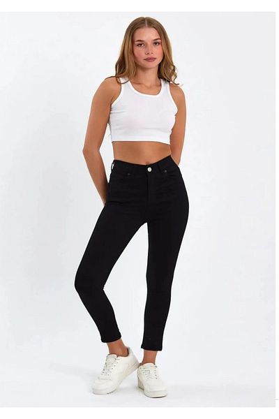 komera Black Narrow Skinny Jean Pants