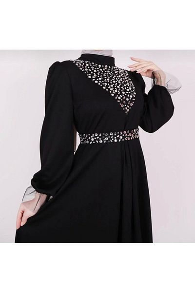 Wual giyim Women's Stone Detailed Belted Hijab Dress Black