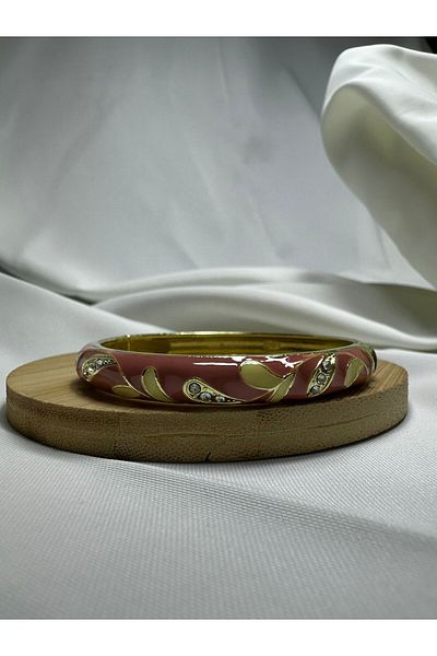 Mutenaura Enameled Handcuff Bracelet