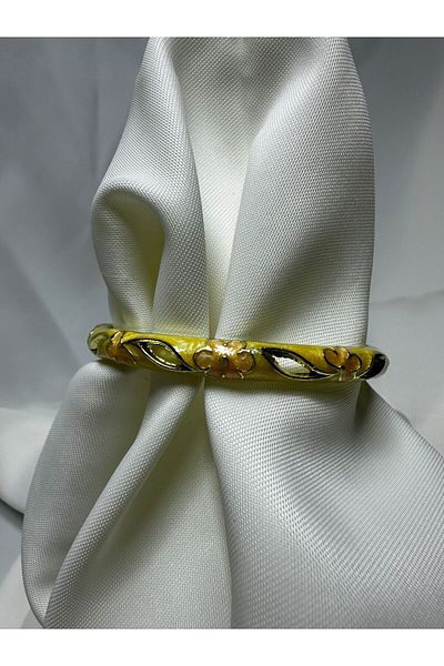 Mutenaura Enameled Handcuff Bracelet