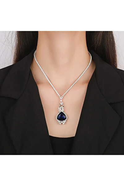 byozanyılmaz قلادة على شكل قلب على شكل مسار مائي