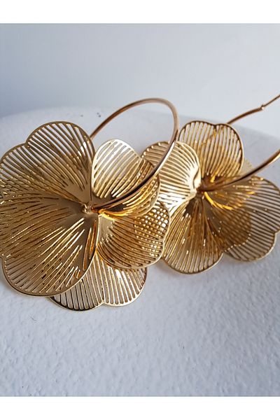 BHR AKSESUAR Gold Hoop Leaf Earrings