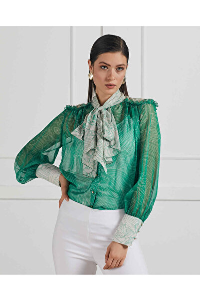 SERPİL Fular Yaka Detaylı Transparan Desenli Gömlek – Feminen ve Şık Tasarım