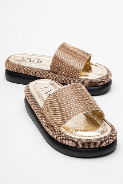 LuviShoes Γυναικείες παντόφλες OESTE Gold Stone με μονό λουράκι με χοντρή σόλα