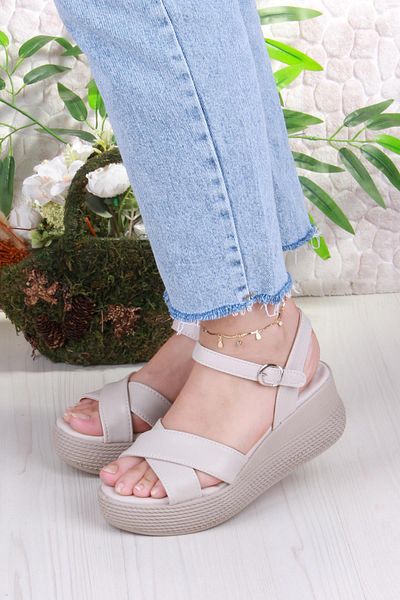 fort 05-7008 Soft Comfortable Buckle Detailed Wedge Sole Cross Strap Women's Sandals
