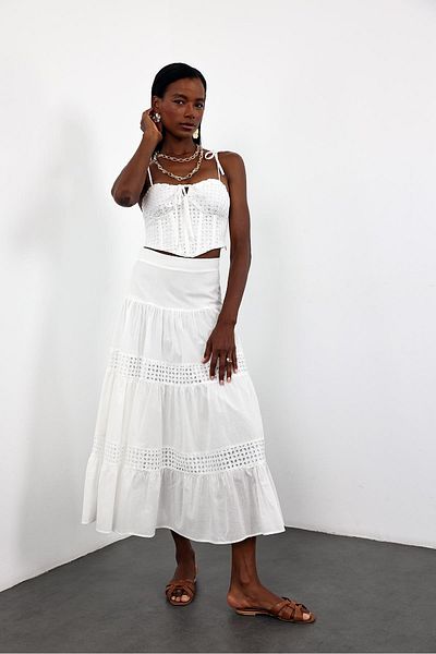 5in1Canpolat White Fisto Detailed Bustier Skirt Suit 3284-4560