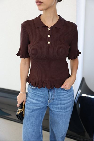 Özge Özgenç Πλεκτή μπλούζα με βολάν με κουμπιά γιακά