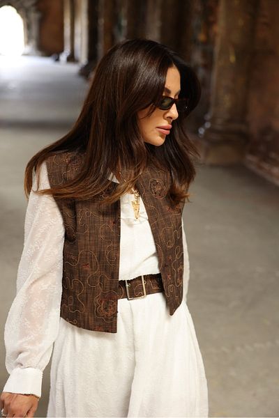 Özge Özgenç Embroidered Belted Vest