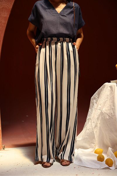 Özge Özgenç Elastic Waist Striped Trousers