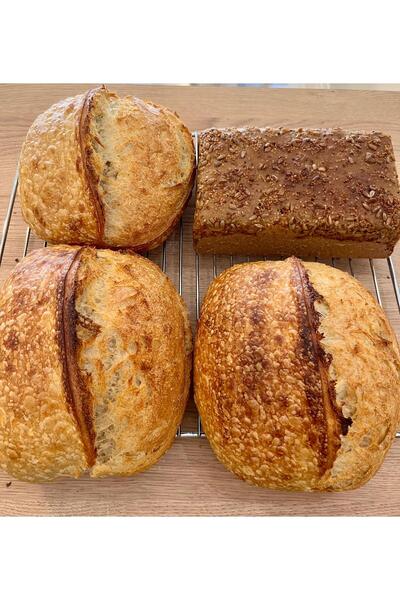 YöreselTat 3 EKŞİ MAYA KÖY EKMEĞİ VE 1 SİYEZ EKMEĞİ