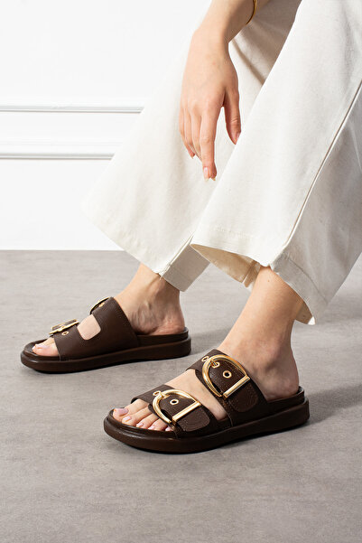 KOTAN Дамски кафяво-златисти ортопедични чехли с катарами – стилен и удобен летен модел