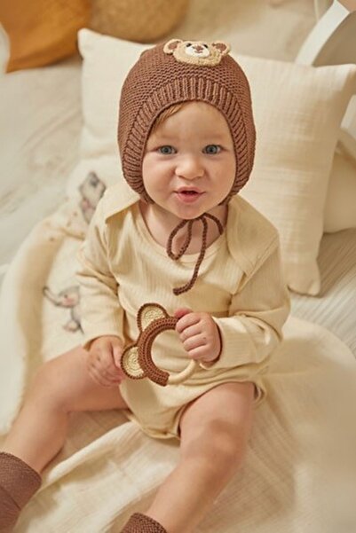 CAPELLA TOYS Sevimli Ayıcık Bebek Patik, Şapka ve Diş Kaşıyıcı Hediye Seti 6-...