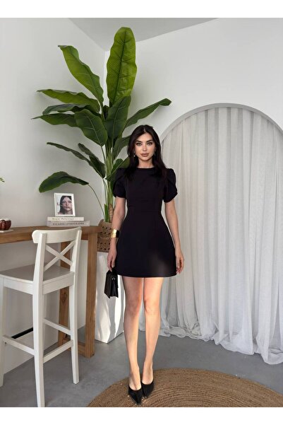 EtikaOnline Kurdele Sırt Detay Düğmeli Mini Elbise