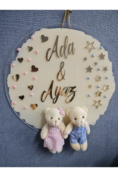 buketiket İkiz Bebeklere Özel Çift 2 Ayıcıklı Boyalı Pleksi Hastane Bebek Çocuk Odası Kapı Süsü