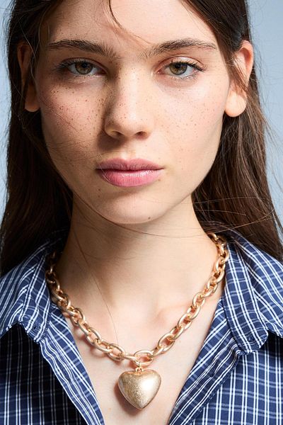 Bershka Heart pendant necklace