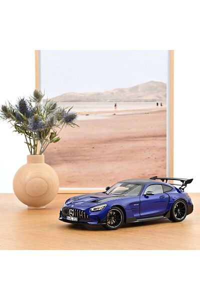 Norev Macheta Auto Mercedes-amg Gt Black Series 2021 Blue Metallic 1:18