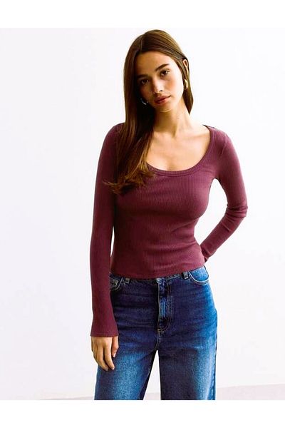 Rooted Women'S, Burgundy, Long Sleeve, Deep Pool Neck Blouse, Ribbed Camisole Fabric
