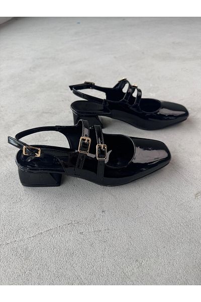 Cappmoda Ayk-026 Black Patent Leather Double Tape Blunt Toe Short Heeled Shoes