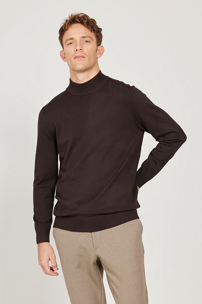 AC&Co / Altınyıldız Classics Men's Brown Standard Fit Regular Cut Half Turtleneck Knitwear Sweater