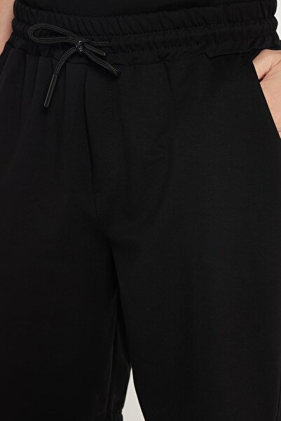 Tudors Men's Standard Fit Regular Cut Cotton Crew Neck Waist Lace-Up Black Shorts Suit