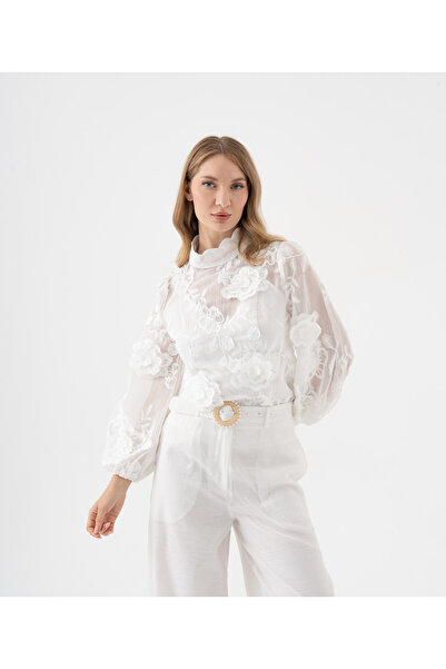 SERPİL Kadın Dantel Aplikeli Balon Kollu Bluz – Yüksek Yaka, Transparan Detaylı