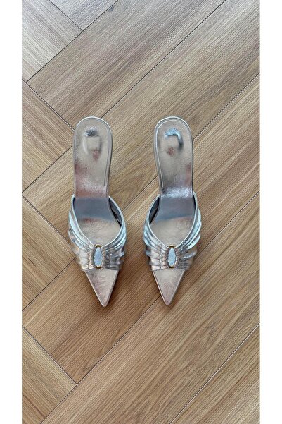 Eataly Shoes Παπούτσια με ασημένιο τακούνι με μυτερή μύτη