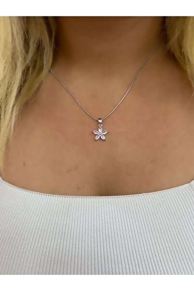 Hicrans Takı MİNİMAL ÇİÇEK MODEL GÜMÜŞ RENK ÇELİK KOLYE