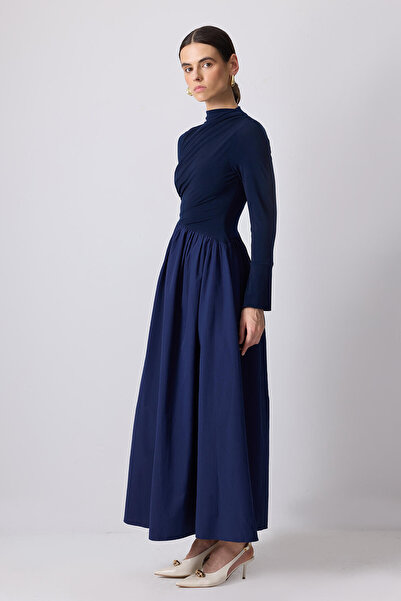 Touché Privé ΦΟΡΕΜΑ ΑΣΥΜΜΕΤΡΙΚΟ ΜΕ ΛΕΠΤΟΜΕΡΗ ΚΡΕΑΤΗ