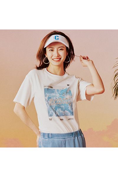 Giordano Women's Comfort Fit Print Tee