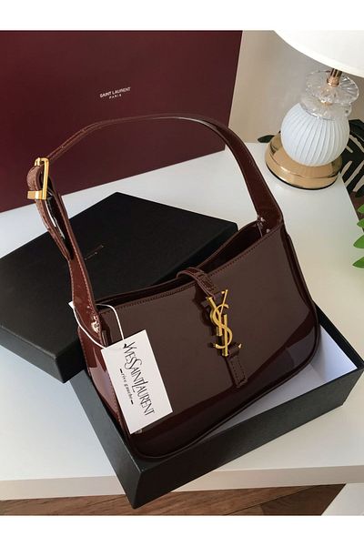 chch Sweet and elegant women's shoulder bag, exclusive master model