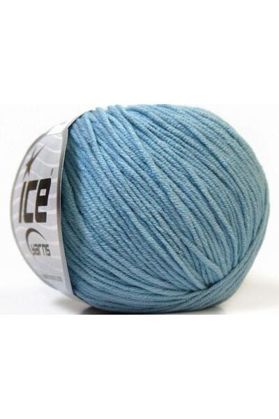 Ice yarns 8x50 جرام. خيوط صيفية من القطن والأكريليك باللون الأزرق الفاتح، قطن