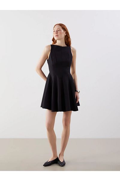 LC Waikiki Lcw Vision Black Crepe Flared Mini Dress