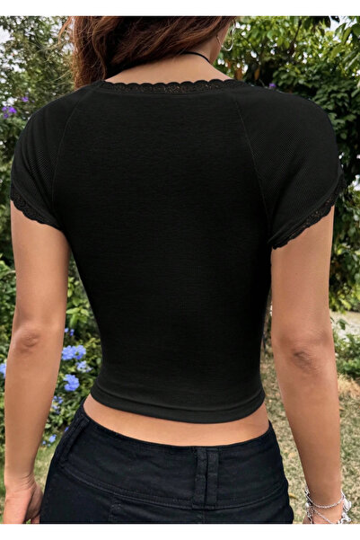 Mels Dantel Detaylı Kurdeleli Crop