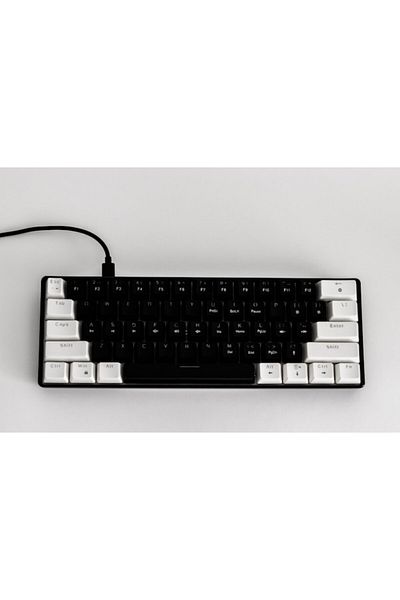 OEM Tastatură mecanică de gaming V900, compactă 60%, iluminare RGB, neagră