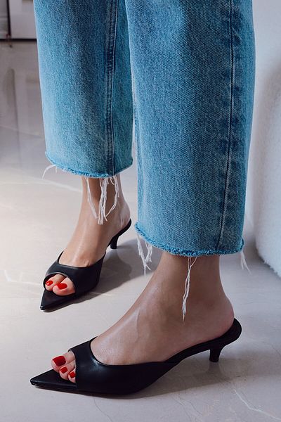 POLKA STORE Capsule Women's Pointed Toe Tape Detailed Kitten Heeled Slippers Sandals