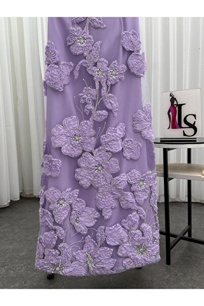 Diva style Barbie evening dress with flower headband and shawl