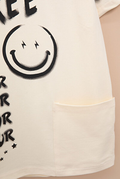 Cansın Mini Κρεμ μπλουζάκι με λεπτομέρεια με γράμματα για αγόρια με λαιμόκοψη 20907