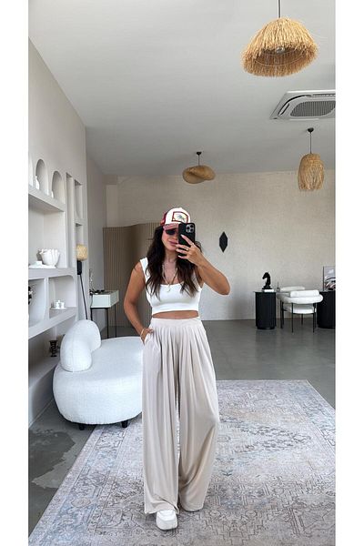 Buket Teke Beige Production Pleated Wide Leg Tracksuit